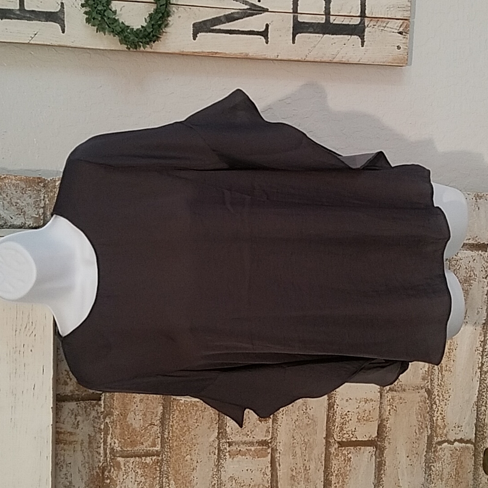 NWT Naked Zebra Flowy Dressy Blouse in Charcoal